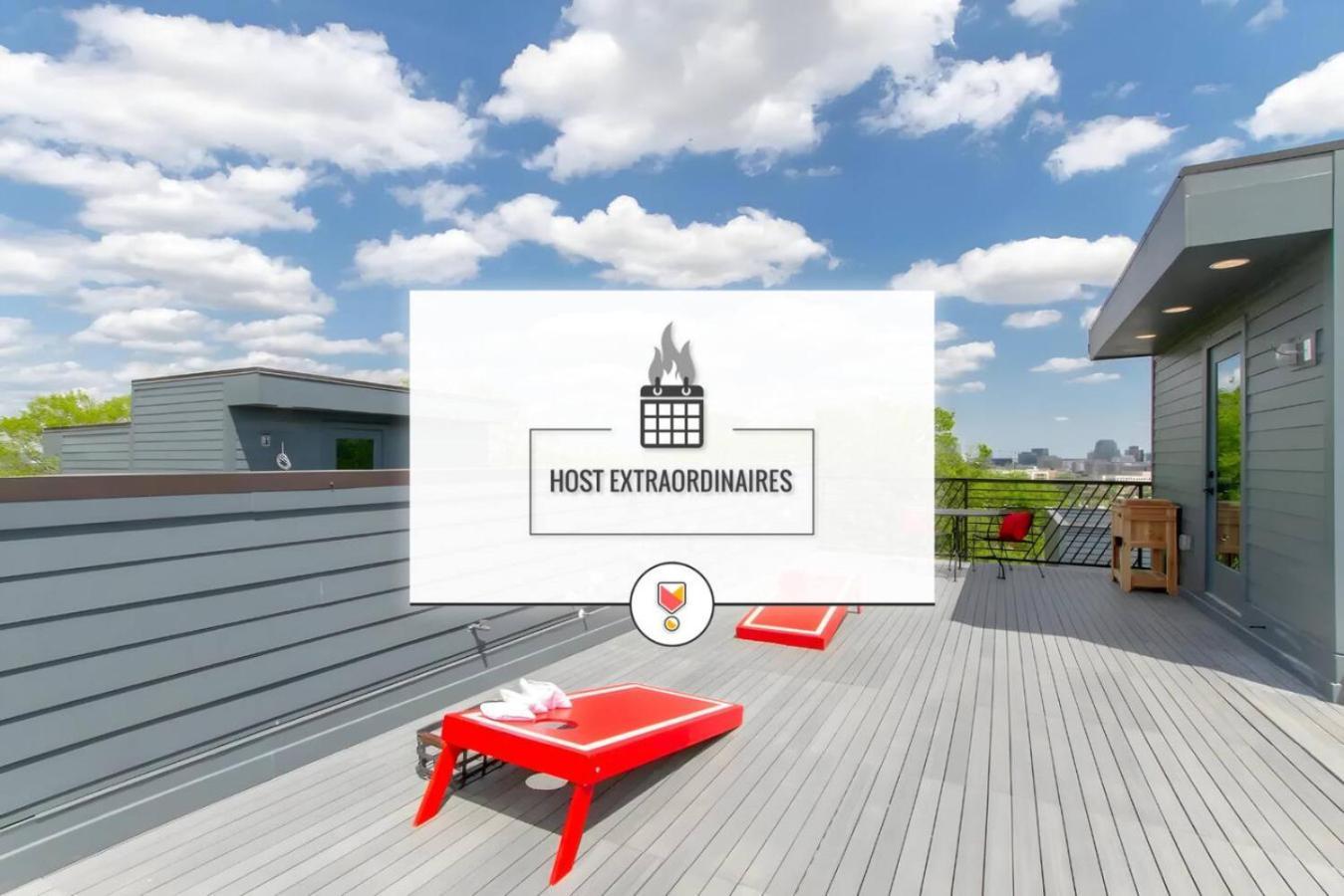 Holiday home Ultra Large Deck Skyline Views *