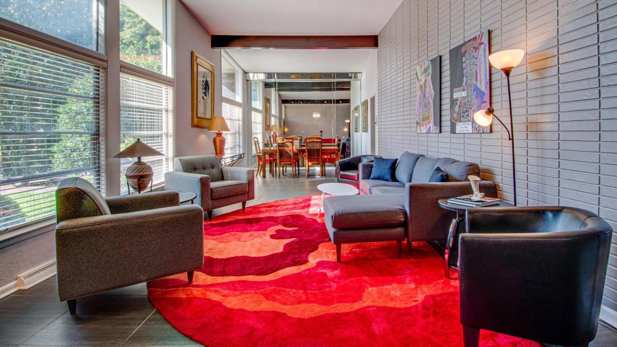 Gather And 10 Min From Downtown