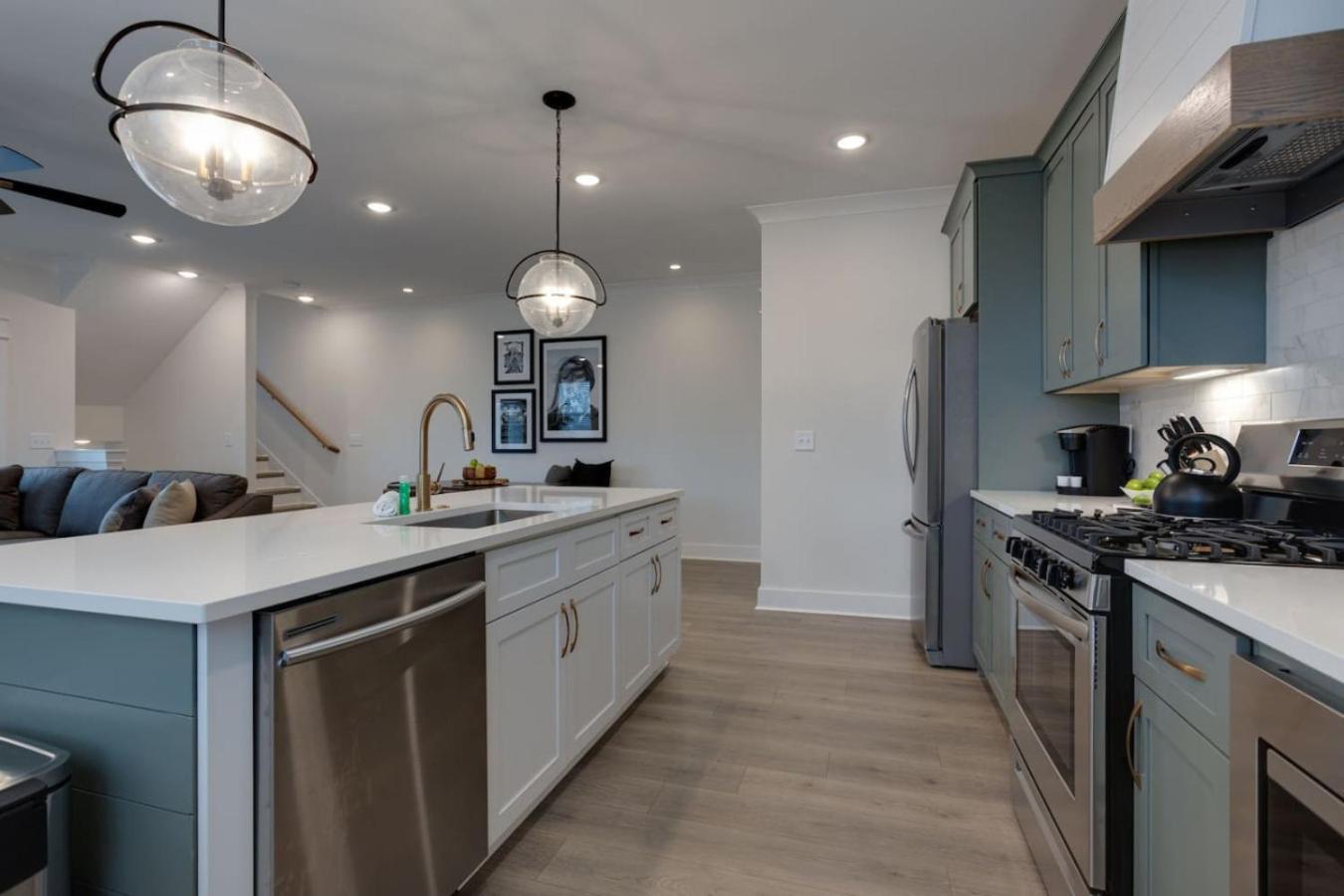 Holiday home Premier Townhome East Minutes Downtown Nashville