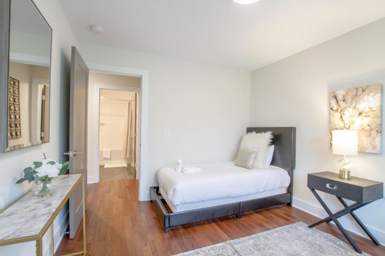 Holiday home Ultra Luxury Minutes To Broadway Comfy Beds Nashville