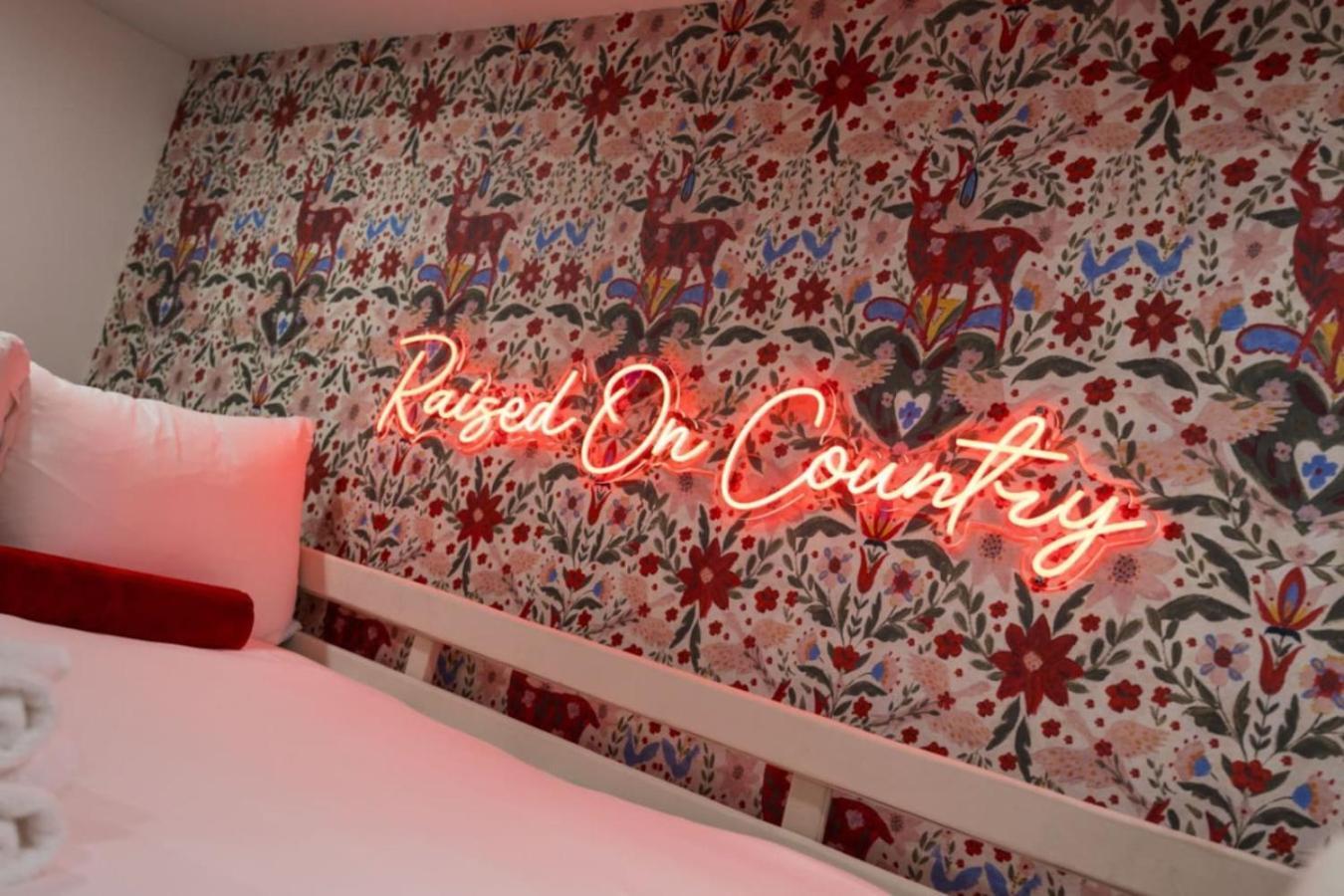 Music Row Country Retreat Balcony And Hot Tub Holiday home Nashville