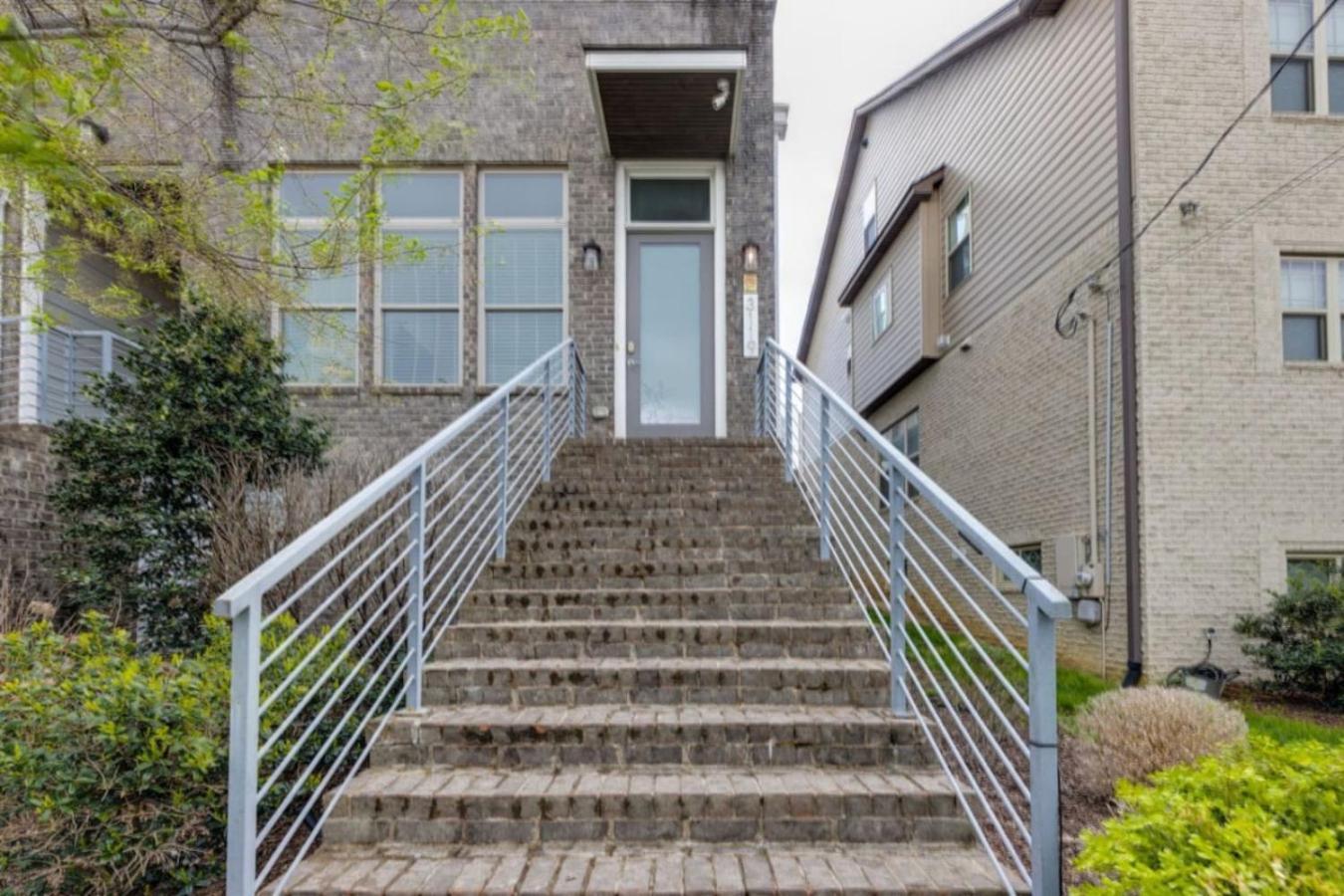 Holiday home The Ivy 3 Bedroom 2.5 Bath In West End Nashville