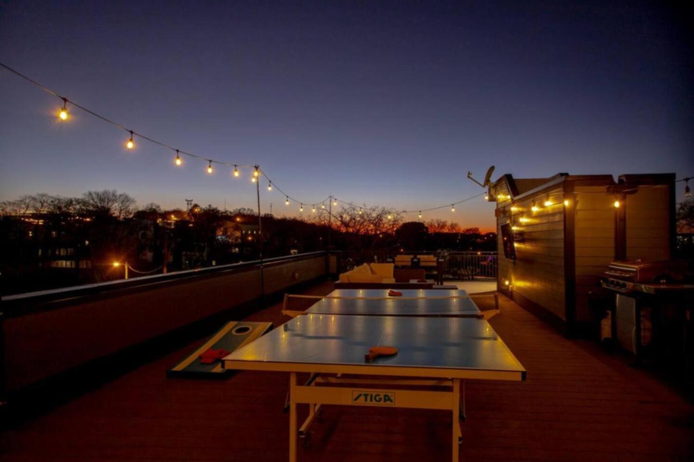 Spacious And Modern 2 Rooftops Stage Games And Holiday home