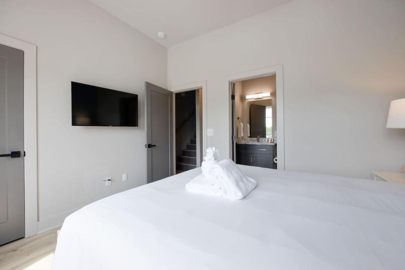 Hey Dolly Denim Dual Townhomes