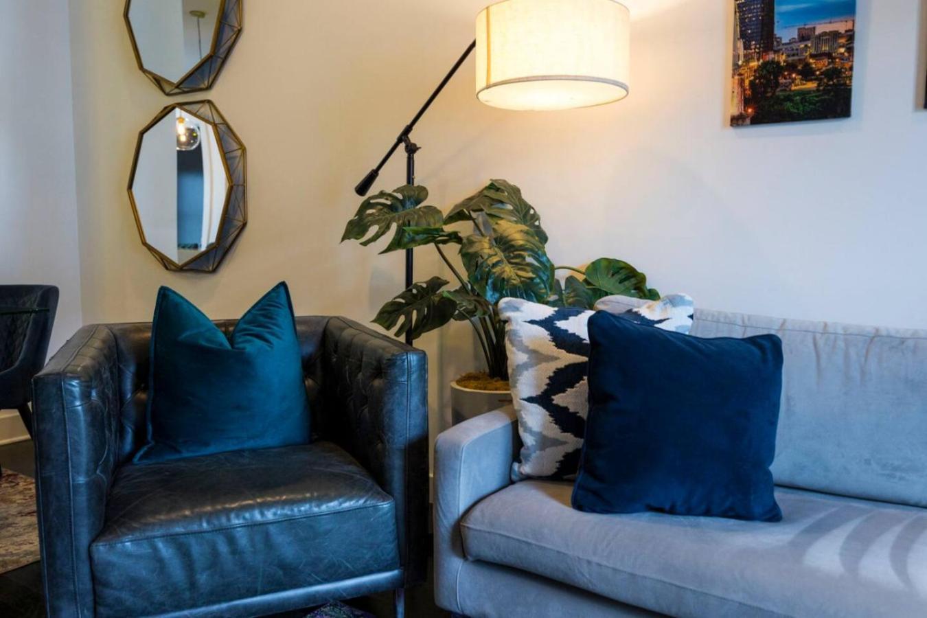 Luxury Double Townhomes With Two Huge Sky Rooftops Nashville