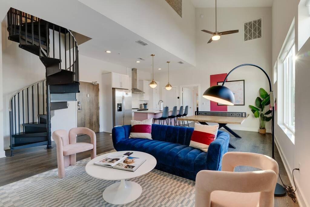 West End 4 Bd,4bath Walk To Bars-close To Broadway Apartment