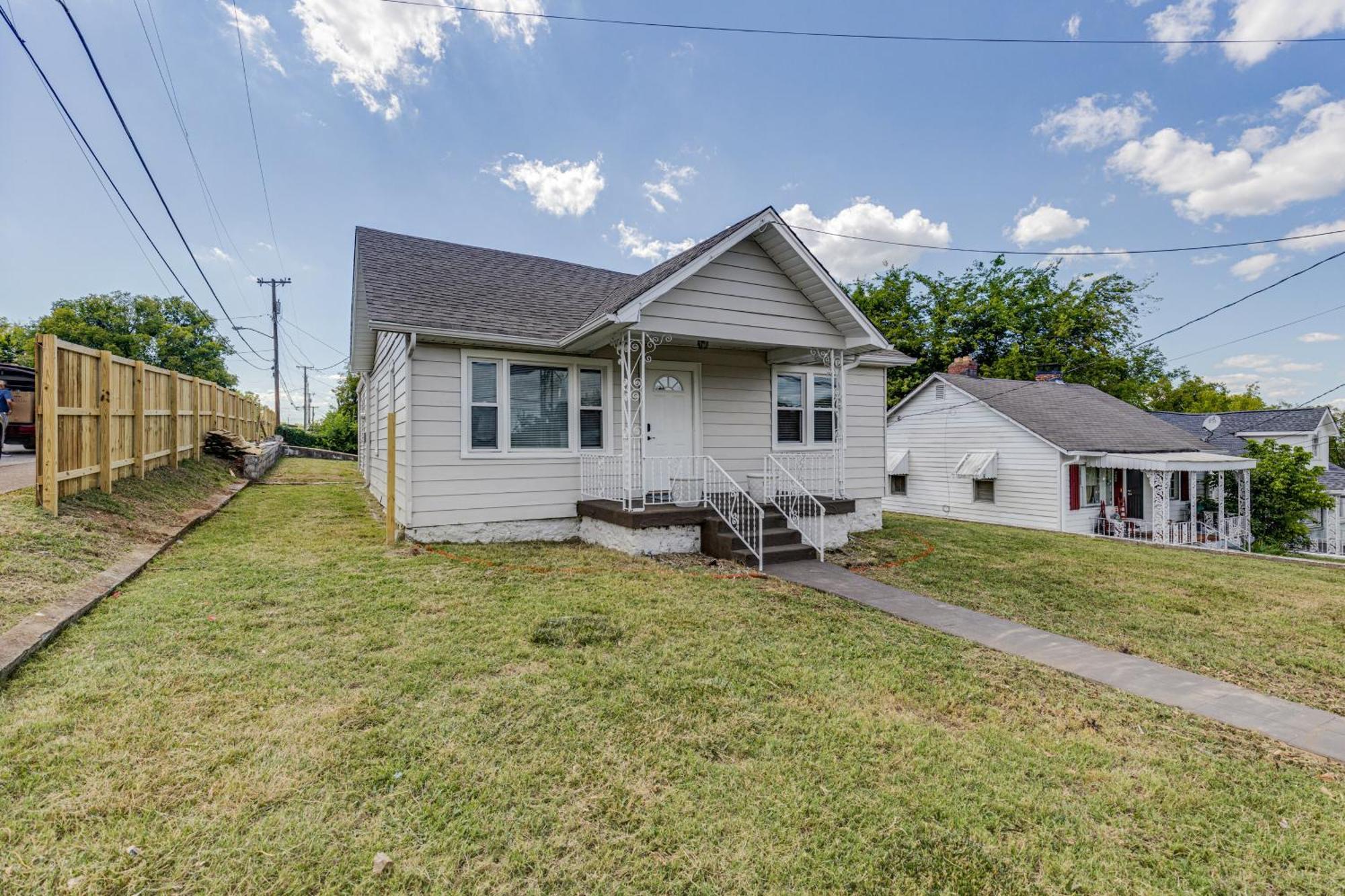 Midtown, Centennial, Vanderbilt Cozy, Cute, Private, And Very Convenient - 607 28th Ave. Unit A * Nashville