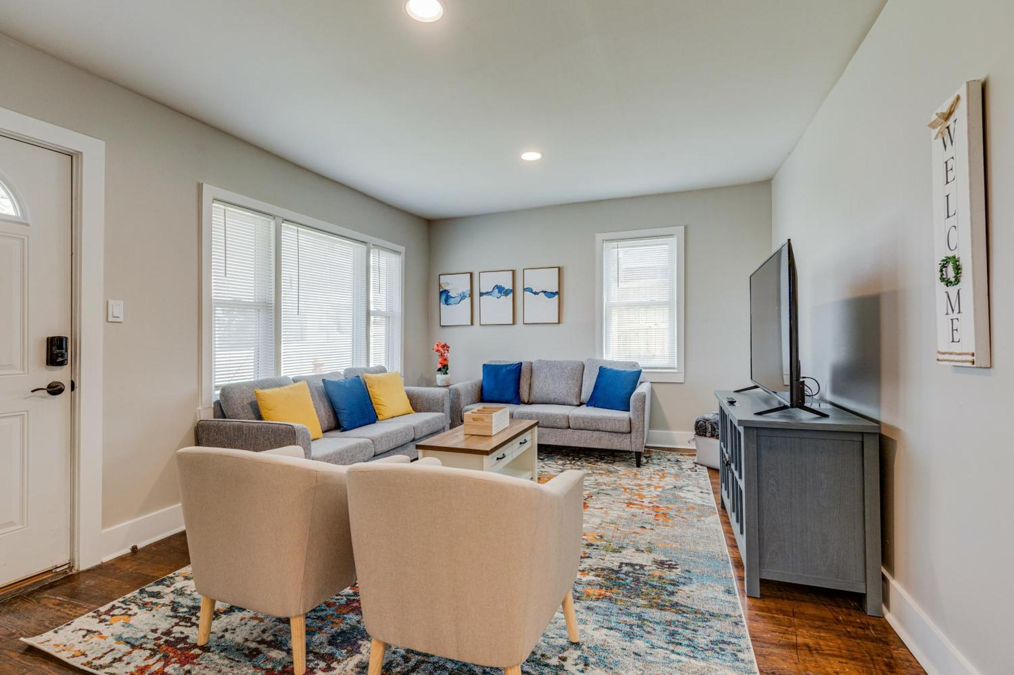 Midtown, Centennial, Vanderbilt Cozy, Cute, Private, And Very Convenient - 607 28th Ave. Unit A Holiday home *