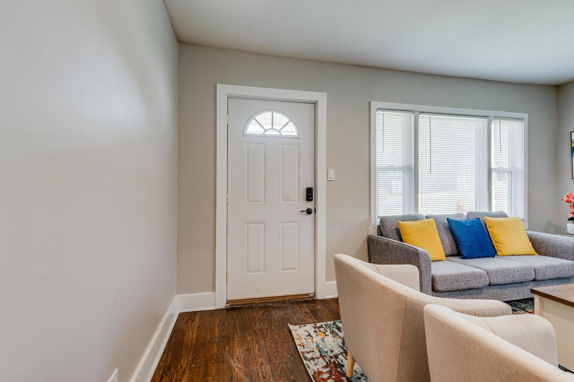 Midtown, Centennial, Vanderbilt Cozy, Cute, Private, And Very Convenient - 607 28th Ave. Unit A *