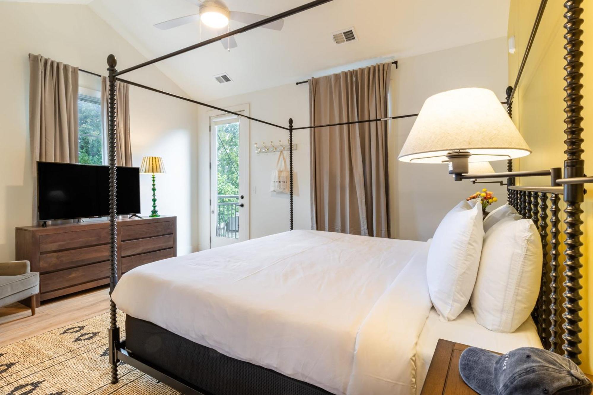 The Magnolia By Avantstay Stylish Comfort Near Downtown *