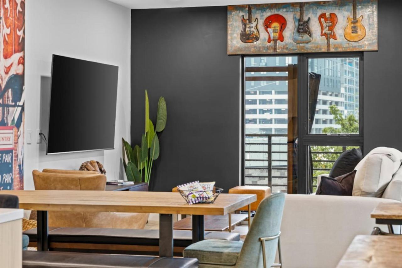 Skyline Glory - With Pool In Downtown Holiday home Nashville