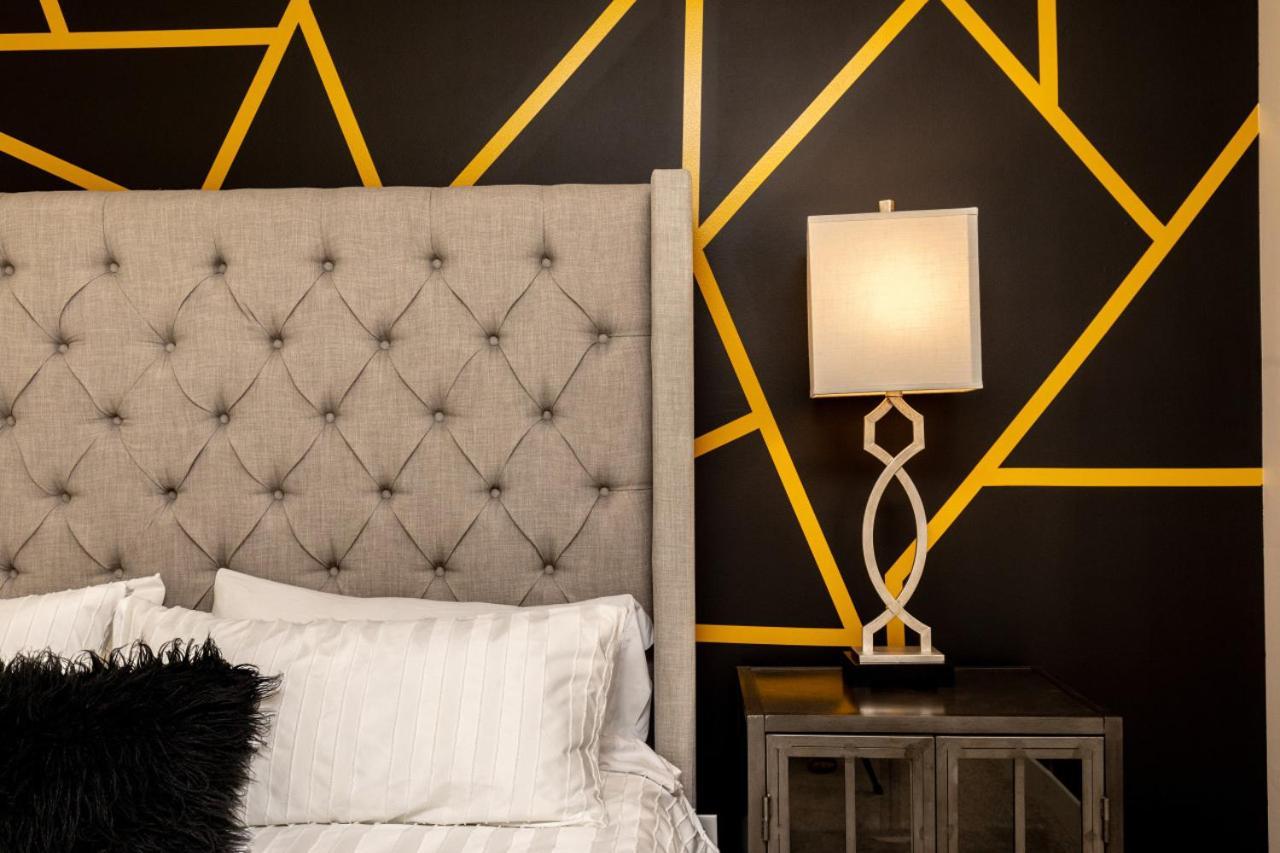 Cashville Near Music Row Private Balcony Holiday home *