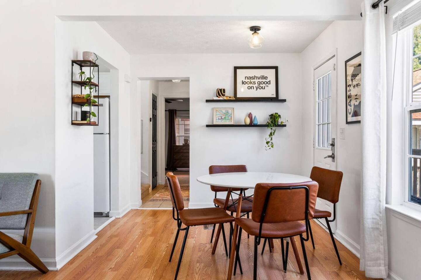 Perfect Sleep 20 Downtown 10 Queen Beds * Nashville