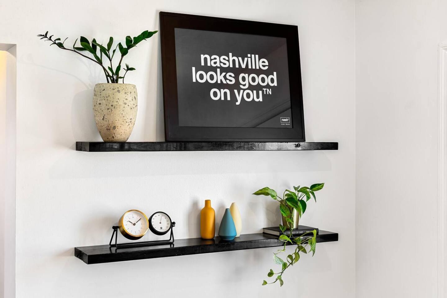 Perfect Sleep 20 Downtown 10 Queen Beds Nashville