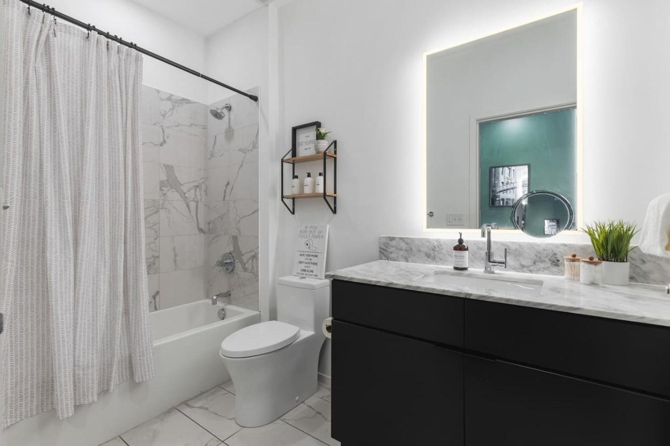 Luxury Riverview With Patio Walk To Broadway *