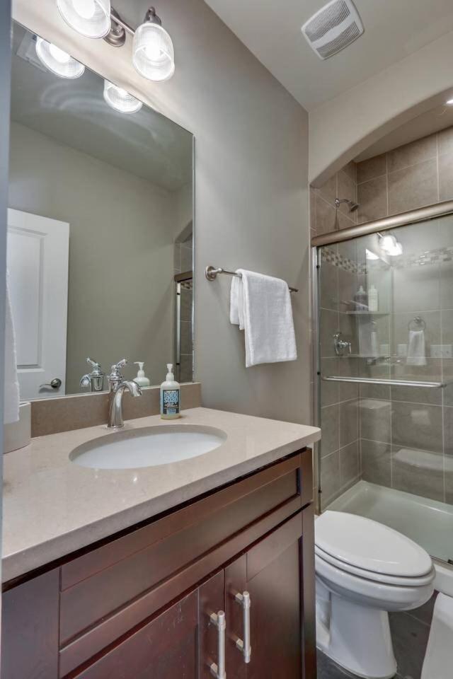In Twin Homes At Belmont In King Beds Holiday home