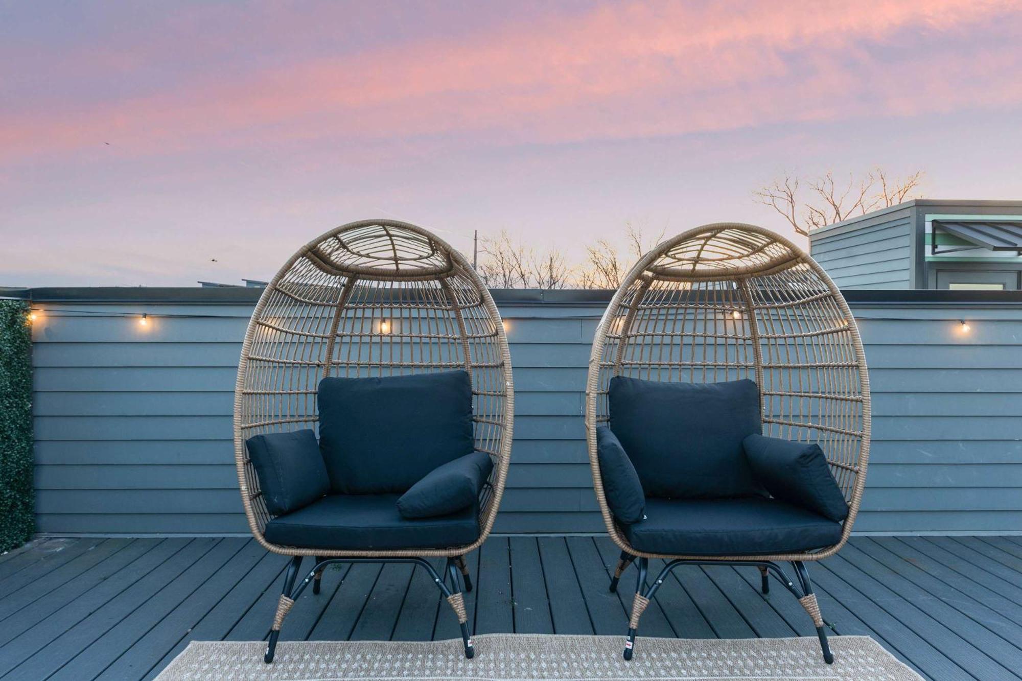 The Aster - Rooftop Patio 2 Miles To Broadway