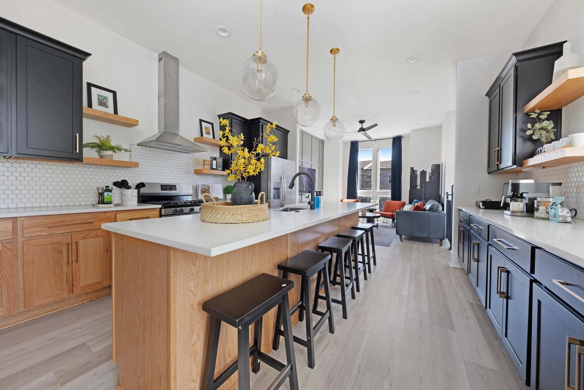 The Camellia - Rooftop Patio & Dog Friendly! Holiday home Nashville
