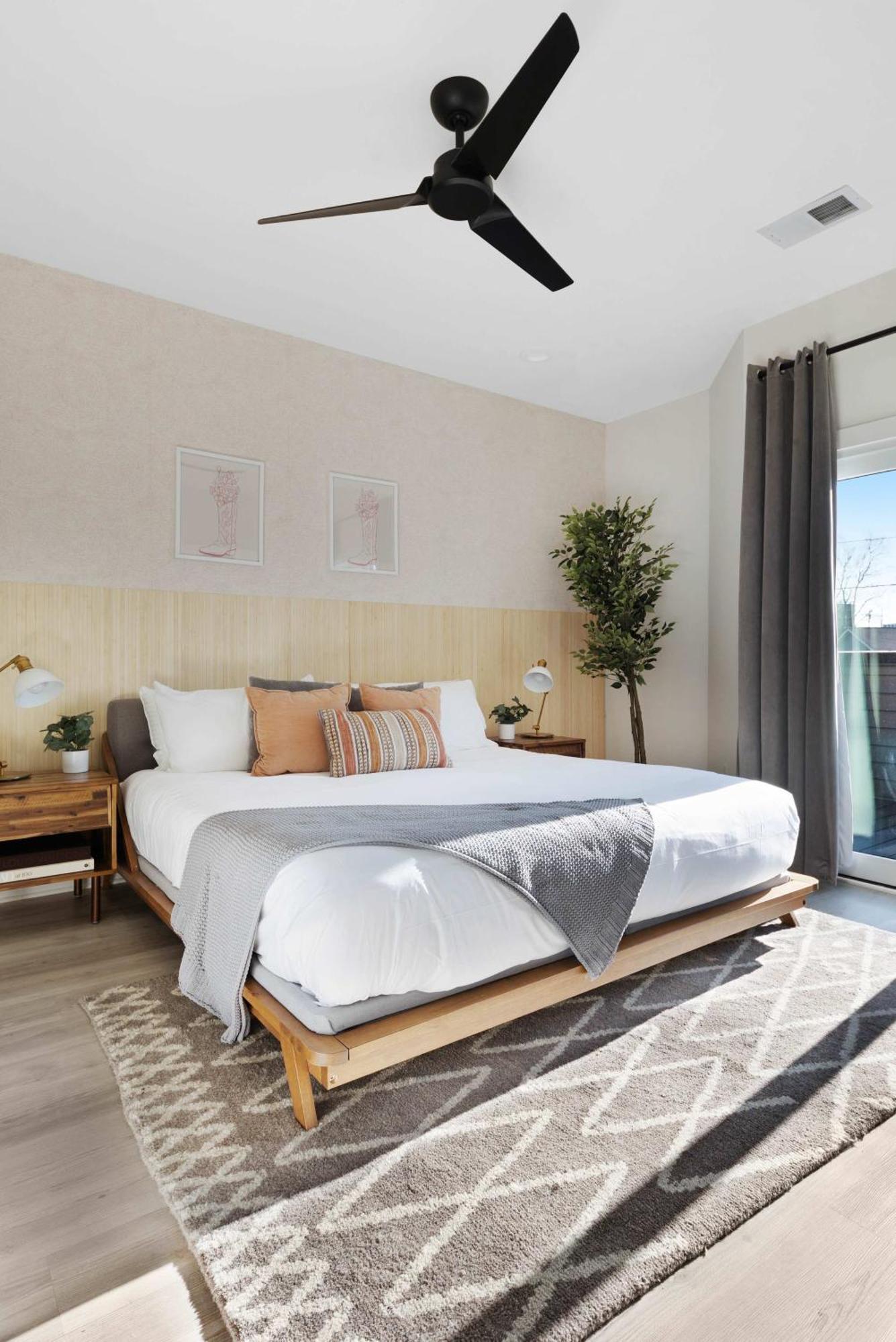 Holiday home The Camellia - Rooftop Patio & Dog Friendly! Nashville