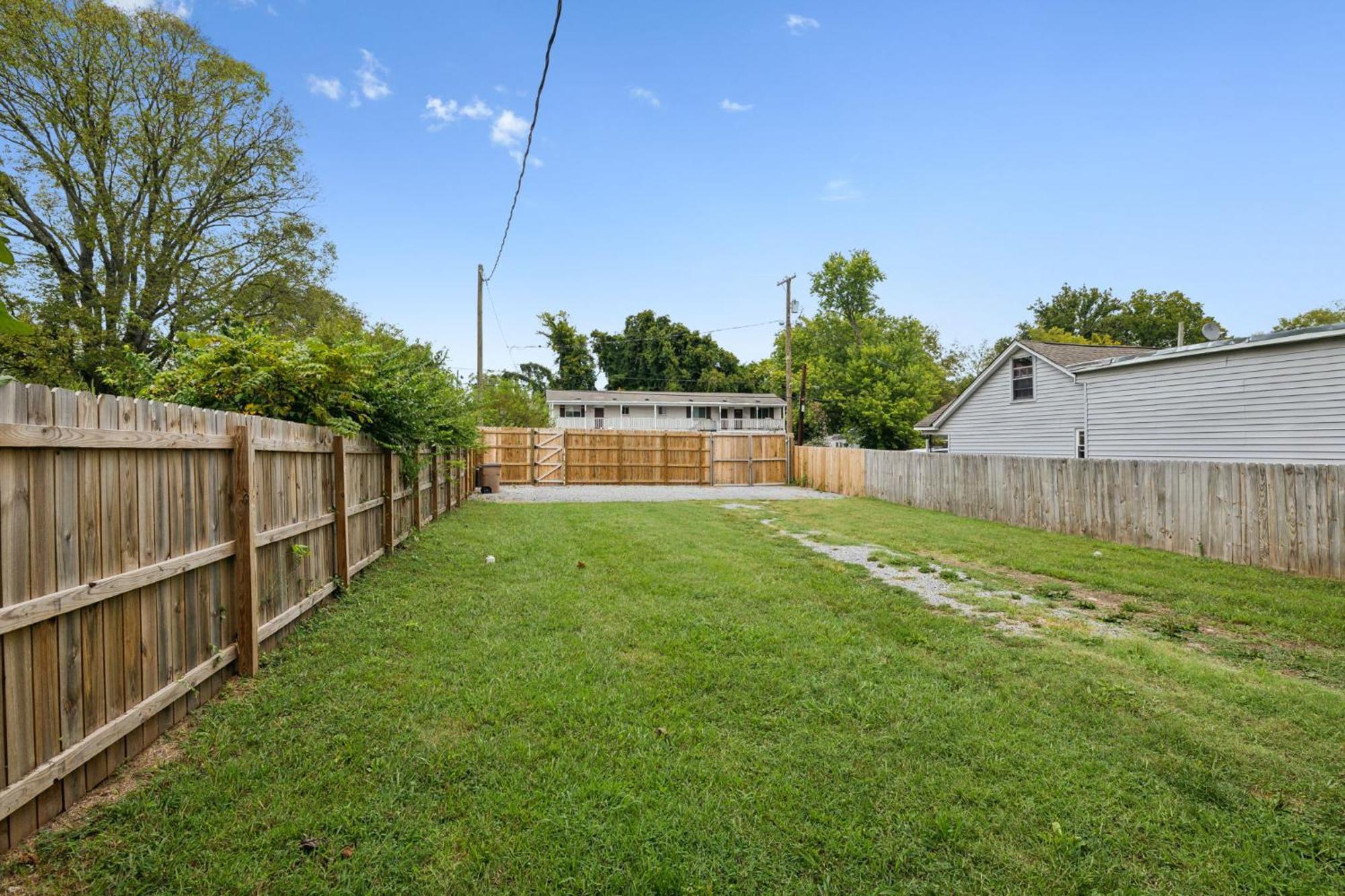 Vibey Unit In Duplex * Nashville