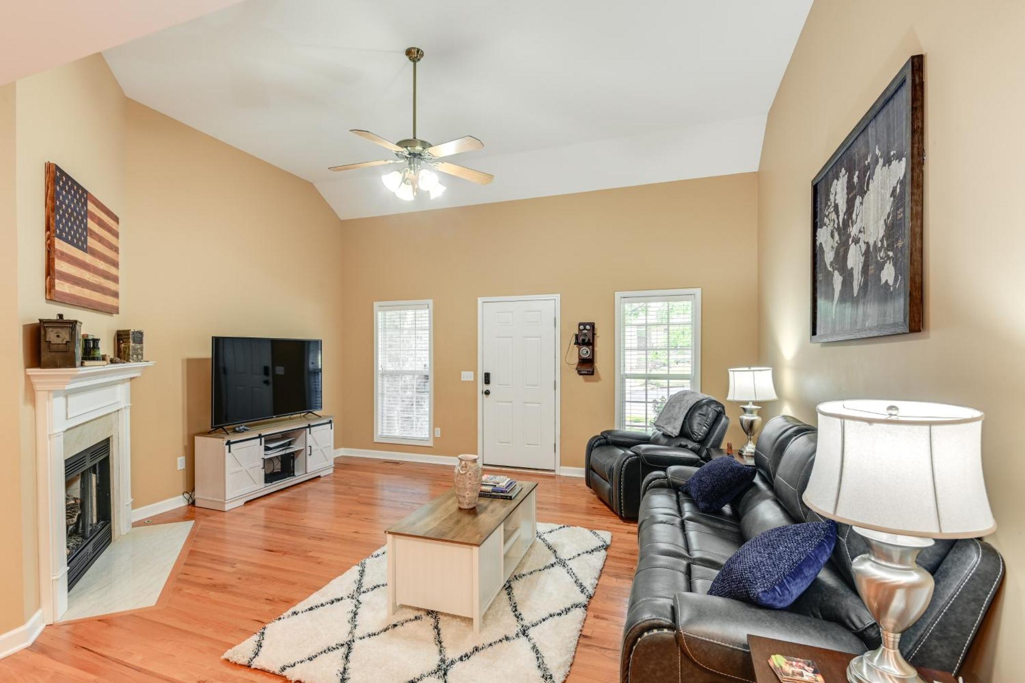 Holiday home Cozy Hermitage With Deck 11 Mi To Nashville! Nashville