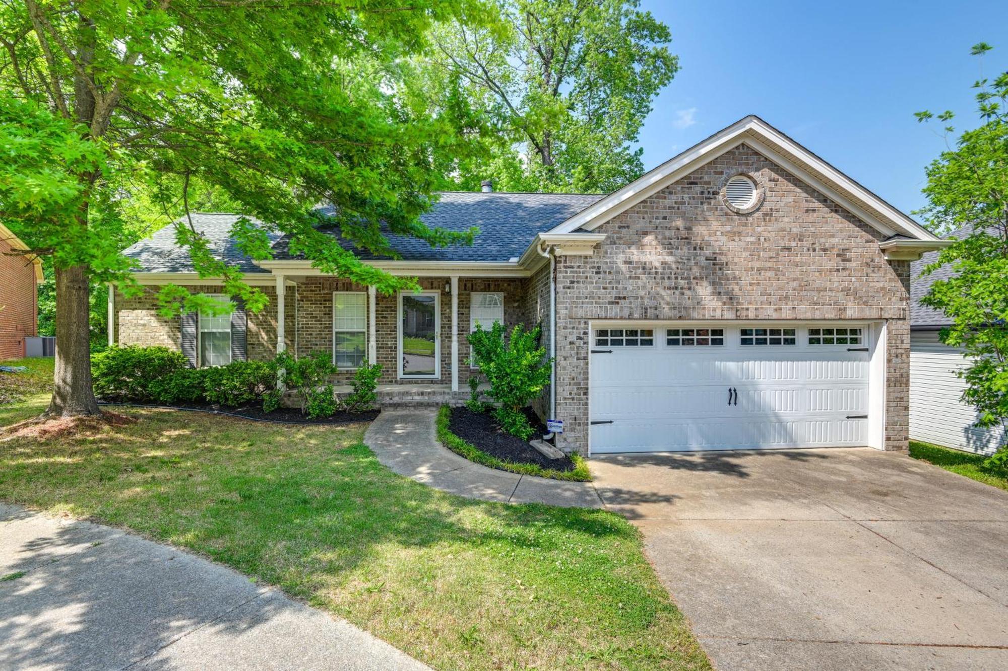 Cozy Hermitage With Deck 11 Mi To Nashville! Holiday home *