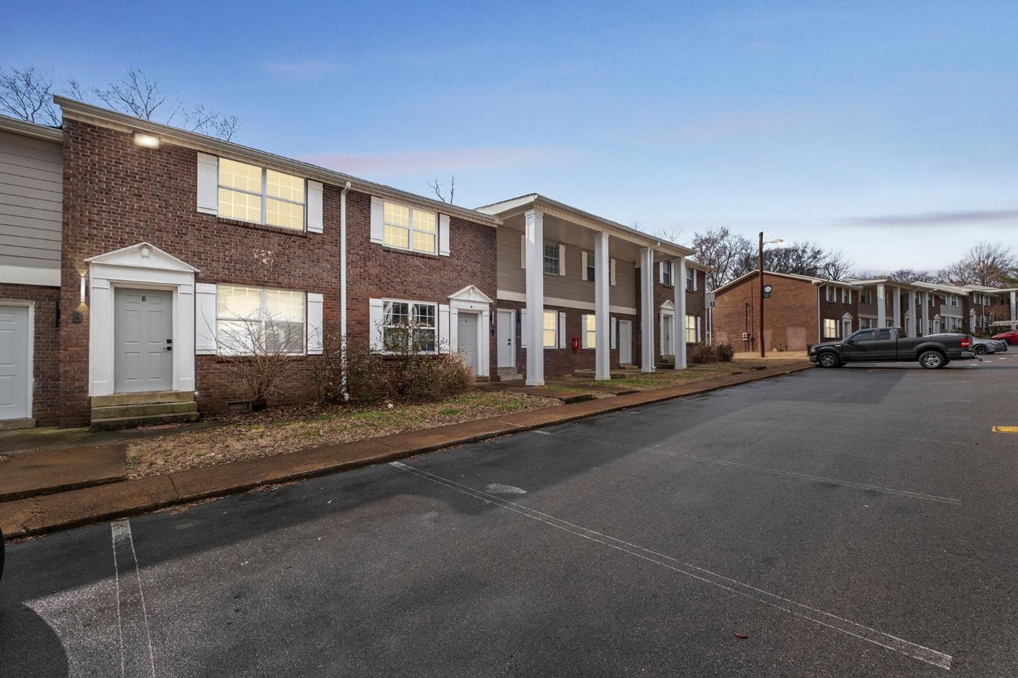 Brentwood U8 I Cozy & Comfy I 2bd I Free Parking Apartment Nashville