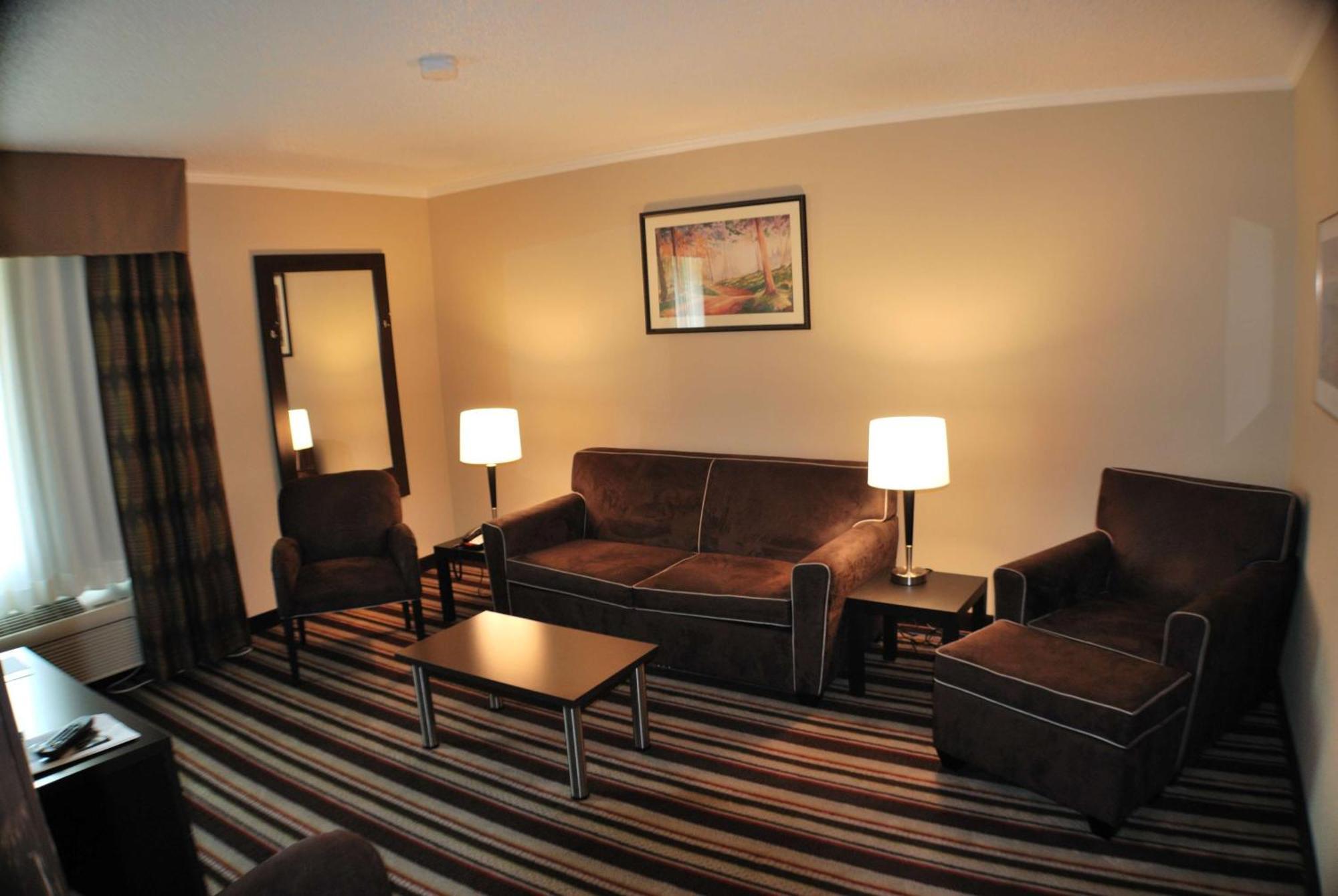 Hotel Holiday Express W-i40 By Ihg