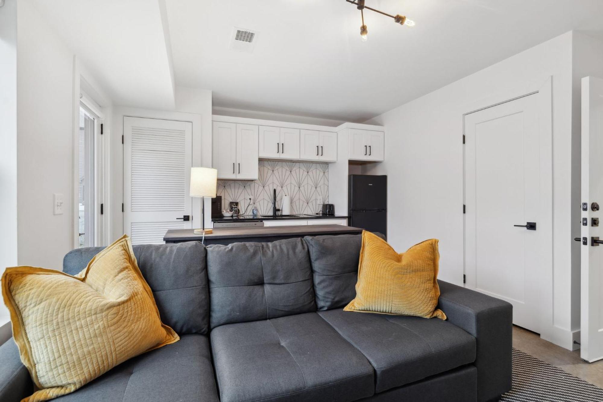 1st Flr Retreat Downtown & Spots * Nashville