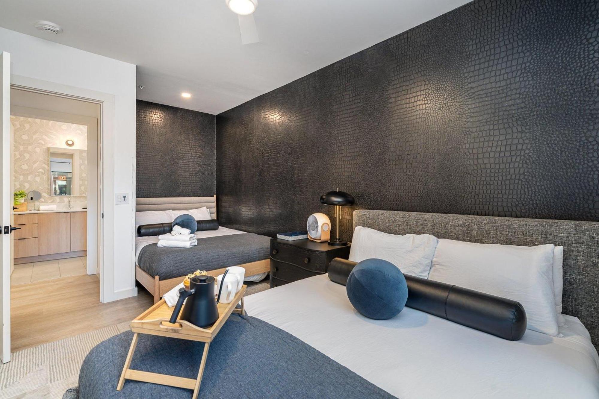 Hyve-retro Modern-full Gym-walk To Broadway Holiday home Nashville