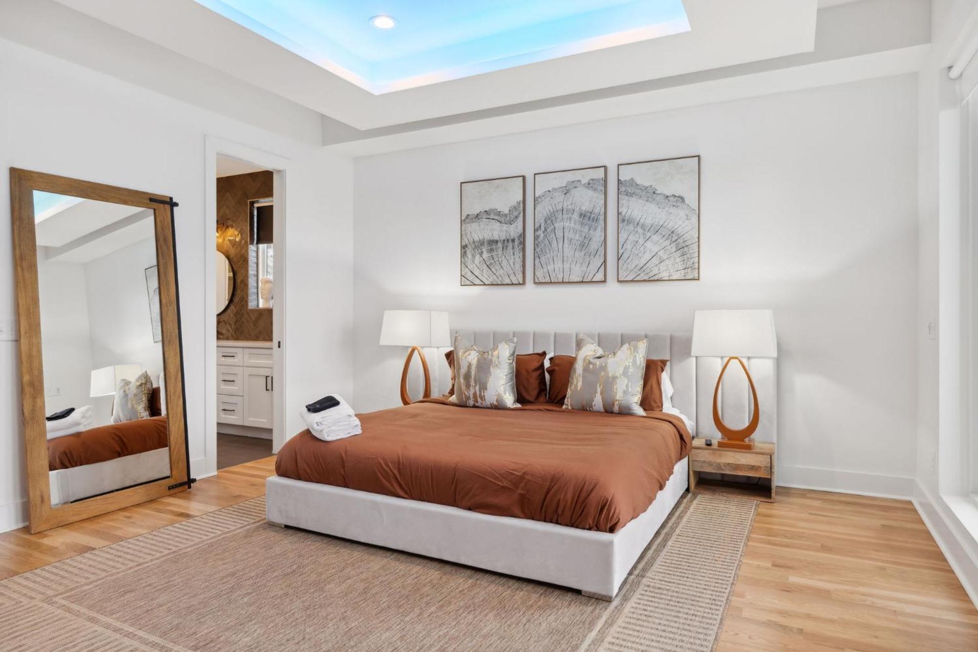 Holiday home Sleek Multi-level Rooftop Views & Pool Table