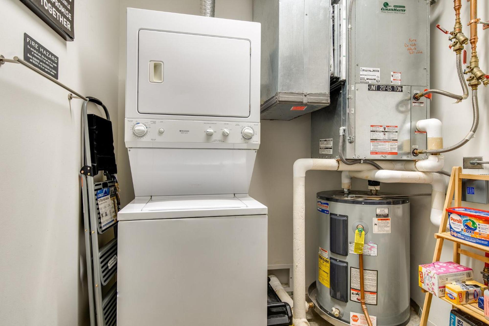 5m217 Longterm Just Across The River From Downtown Holiday home