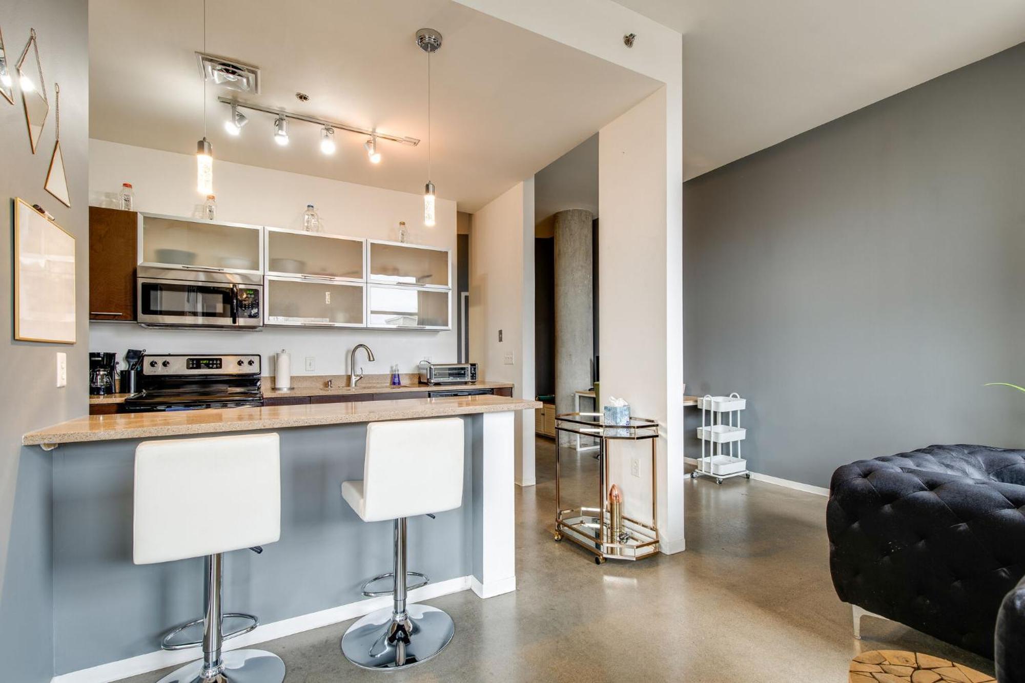 Holiday home 5m217 Longterm Just Across The River From Downtown