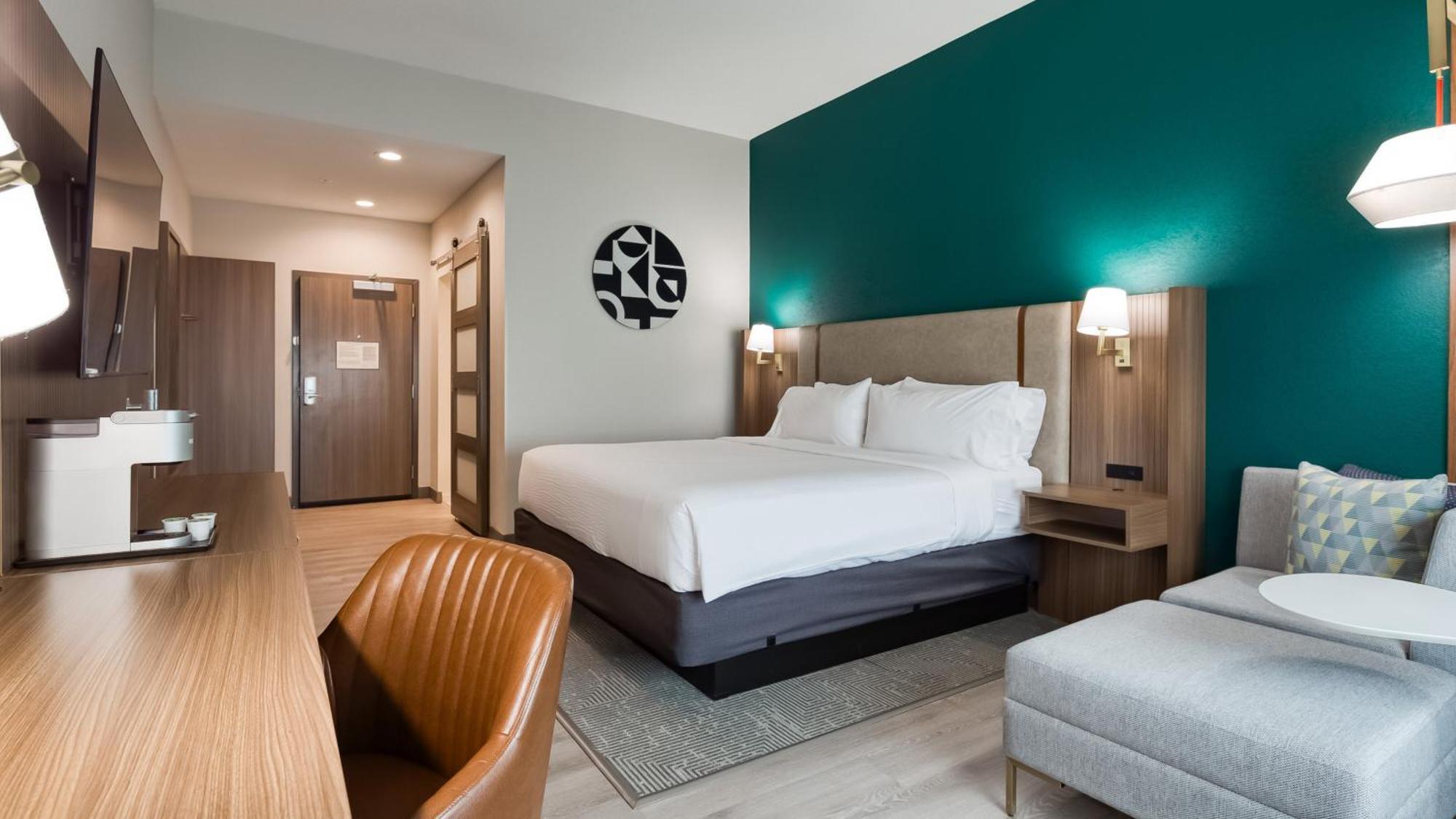 Hotel Airport By Ihg