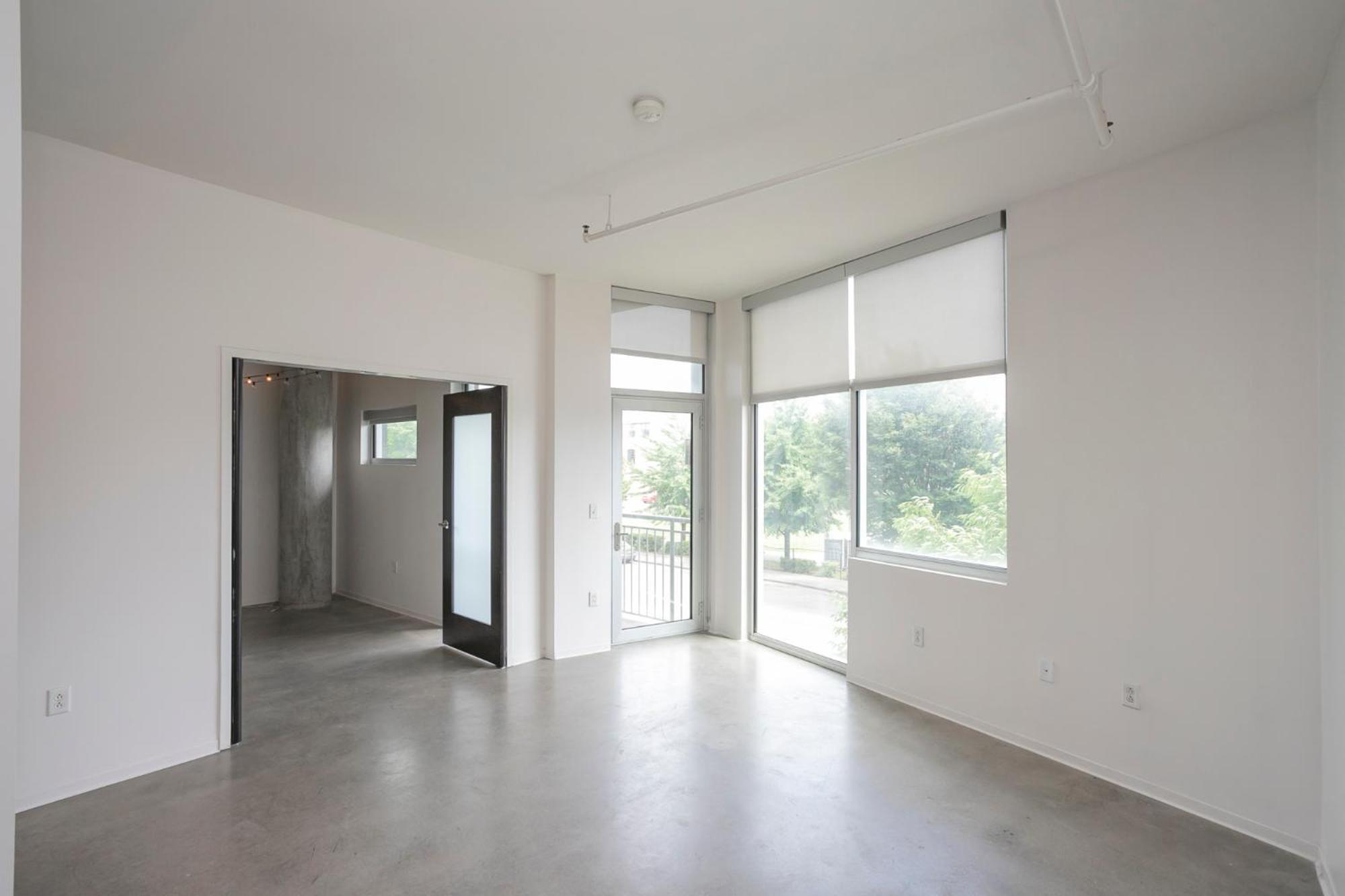 5m222- Unfurnished Amazing Layout Nashville