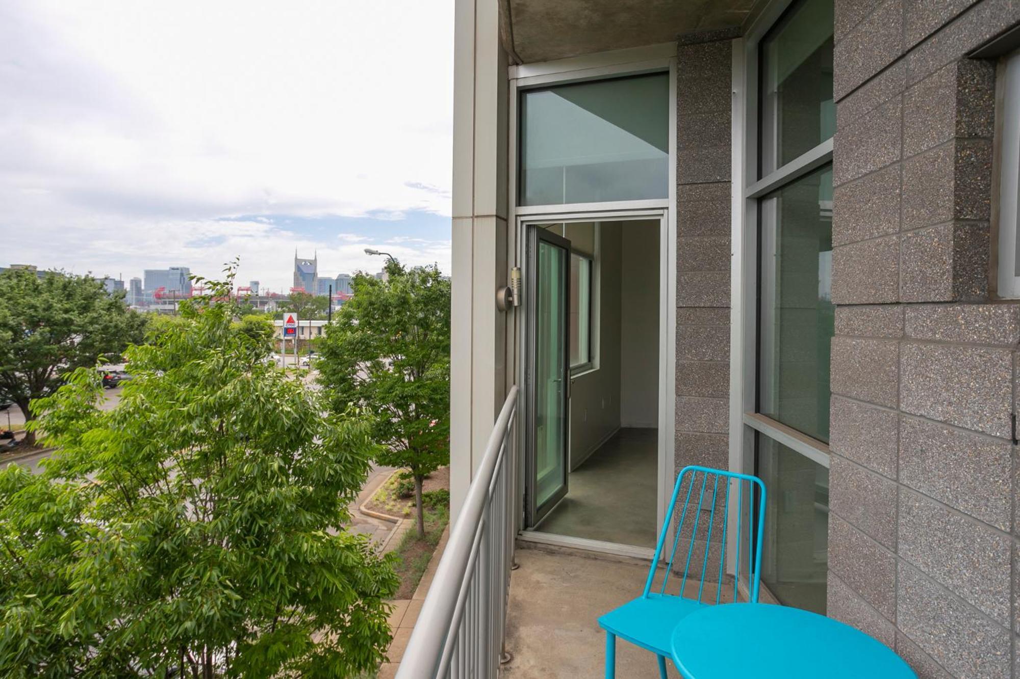 5m222- Unfurnished Amazing Layout * Nashville