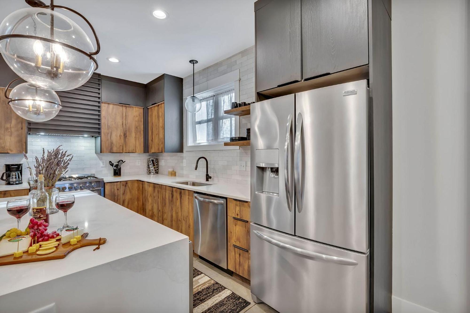 Music At The Bourbon Bones Nashville