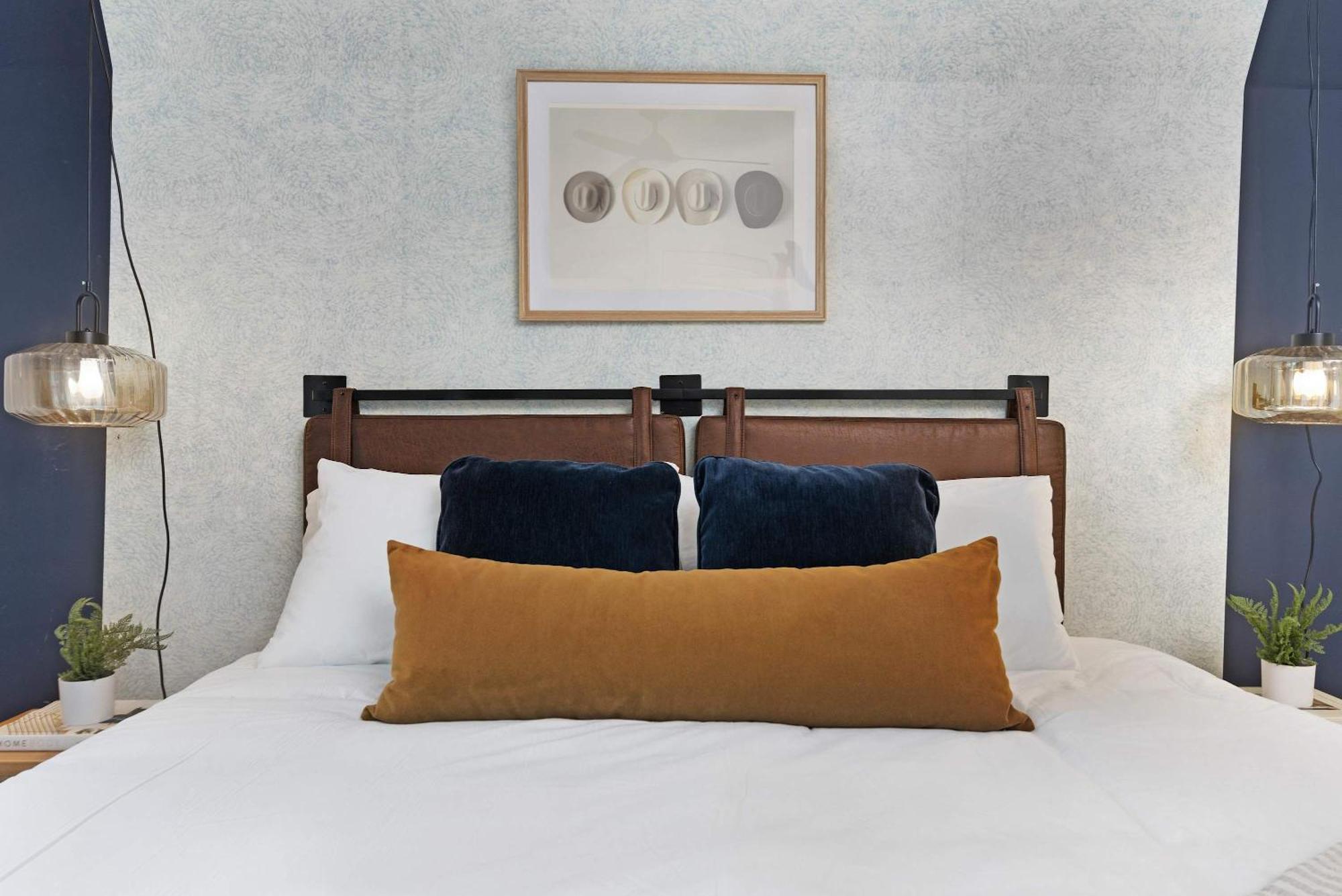 The Trillium & The Iris - 2 Homes 6 Bedrooms Holiday home Nashville