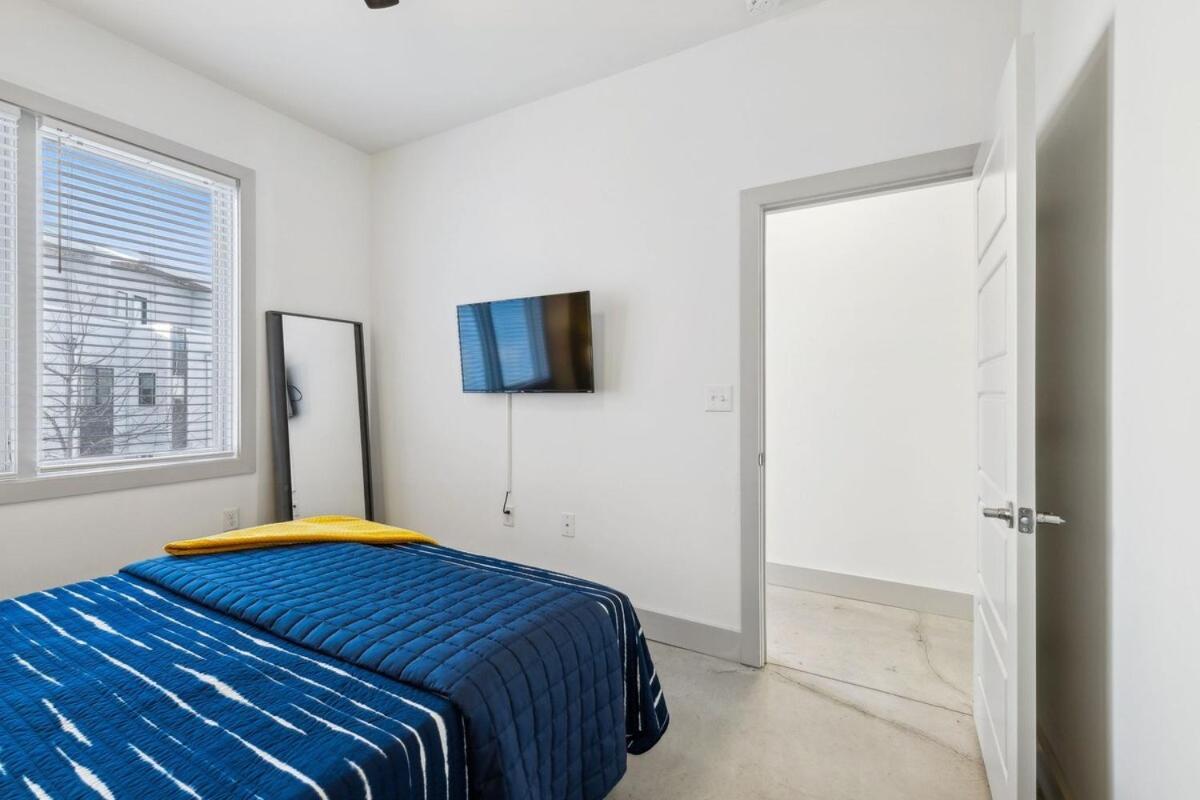 Apartment Modern Townhome 2 Miles South Of Downtown And Broadway Ave