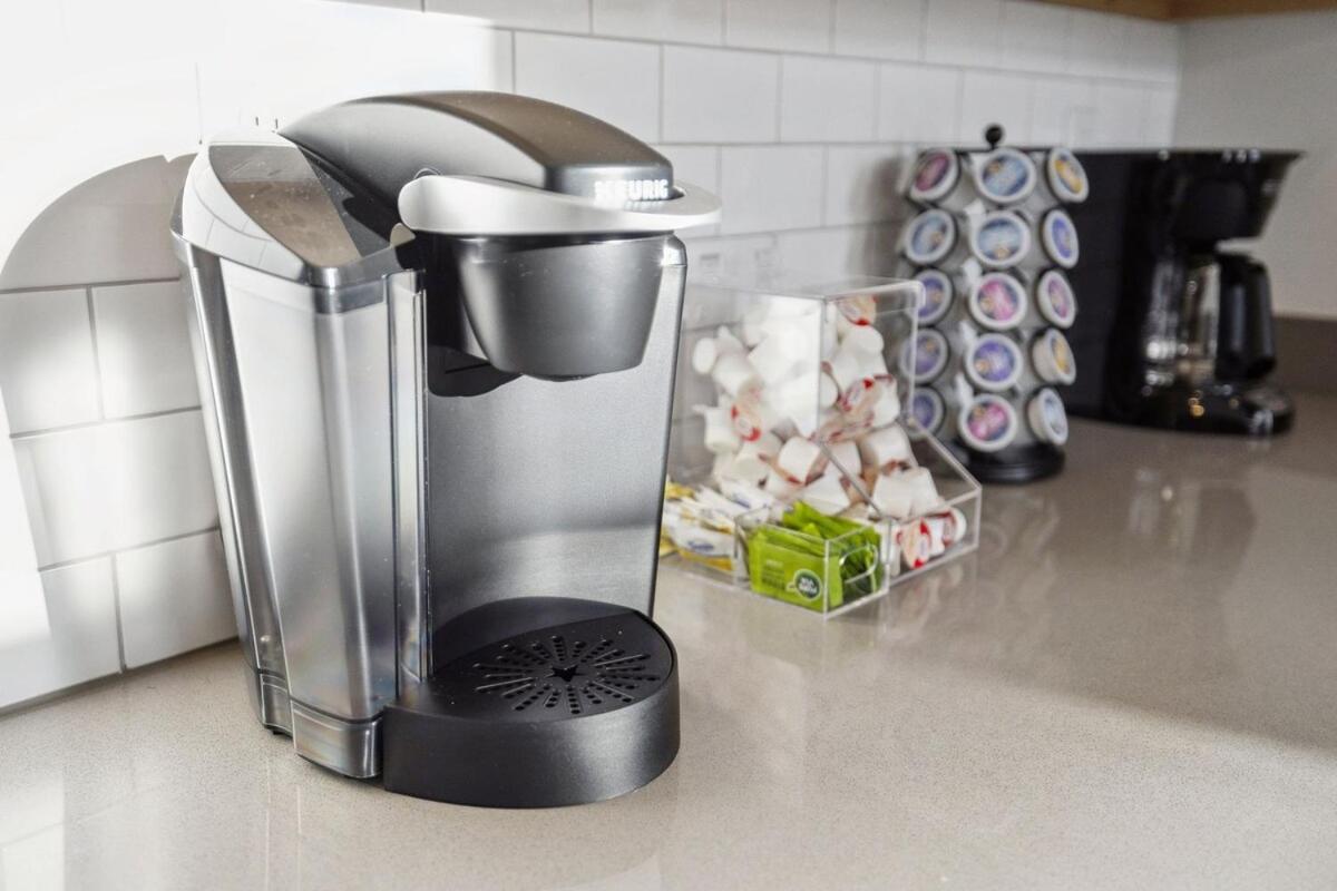 Modern Townhome 2 Miles South Of Downtown And Broadway Ave Nashville