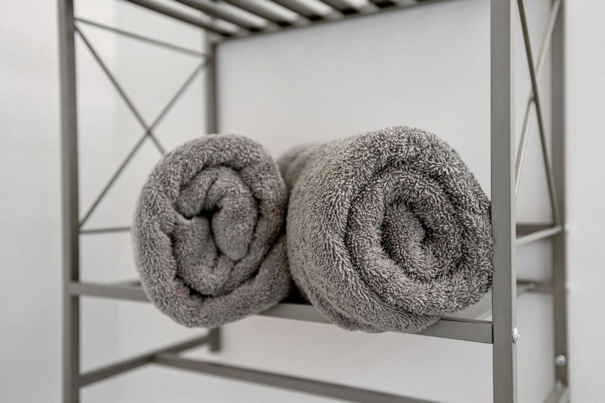 Modern Townhome 2 Miles South Of Downtown And Broadway Ave * Nashville