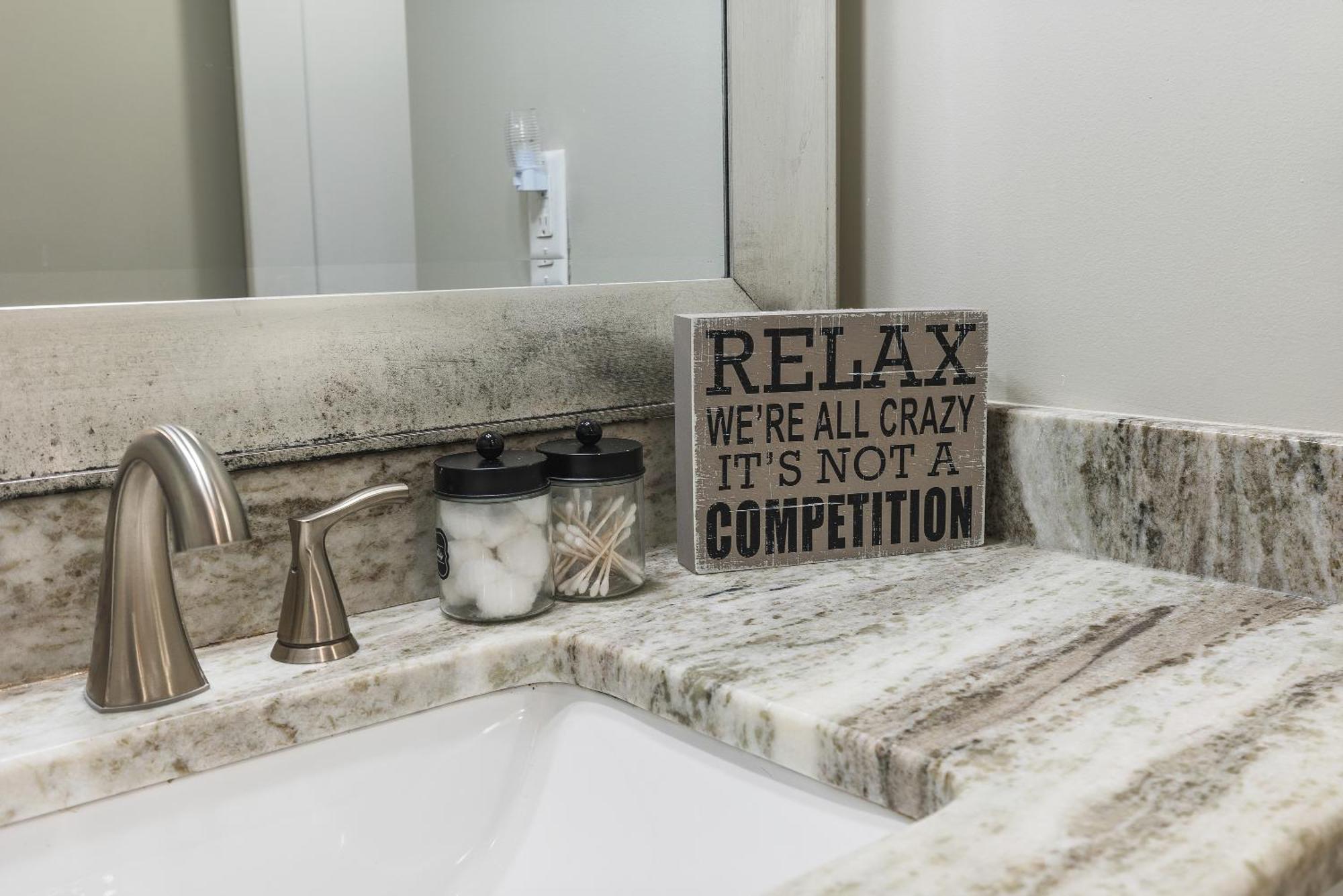 Holiday home On Famous Music Row - Pool, Parking, Walk To Bars Nashville