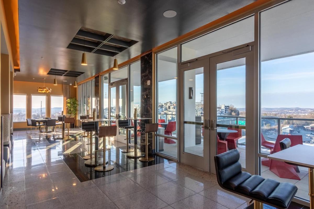 Corporate Chic Walkable And Quiet Apartment *