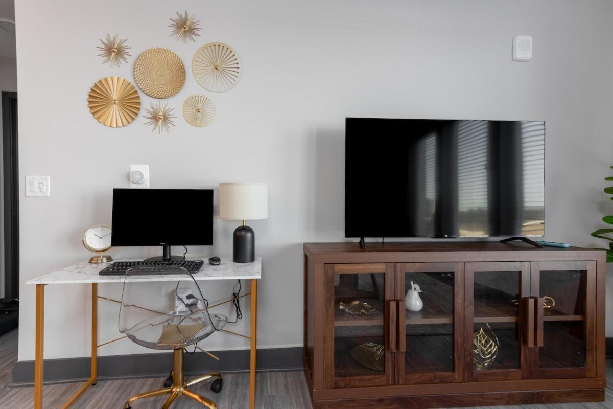 Apartment Music Vibes 2br 2ba Near Downtown