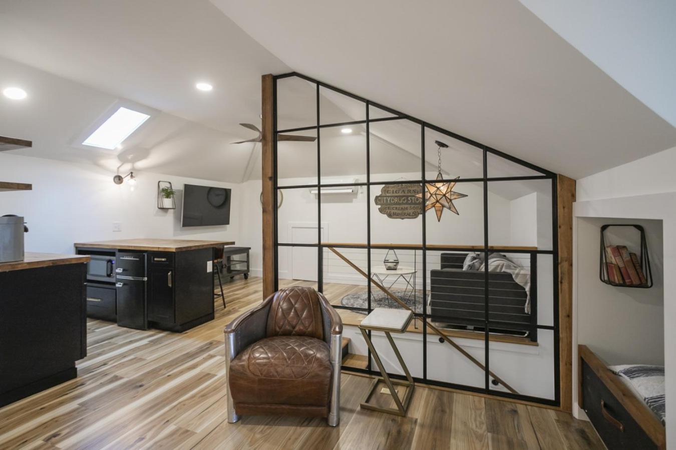 The Groove Chic Loft In Music