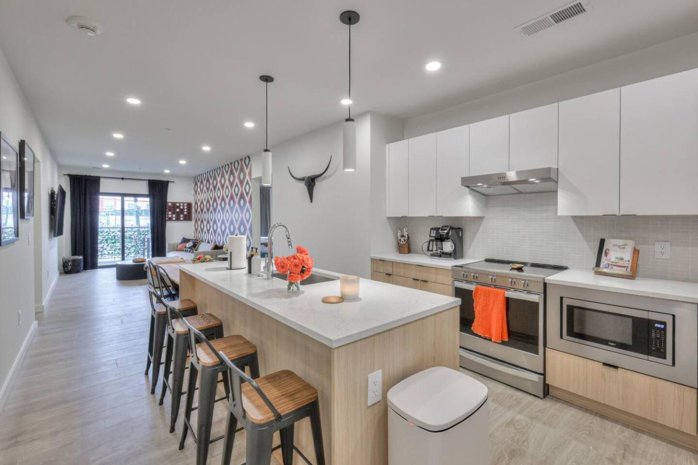 Music Haven - 3bd Mins To Broadway Pool *