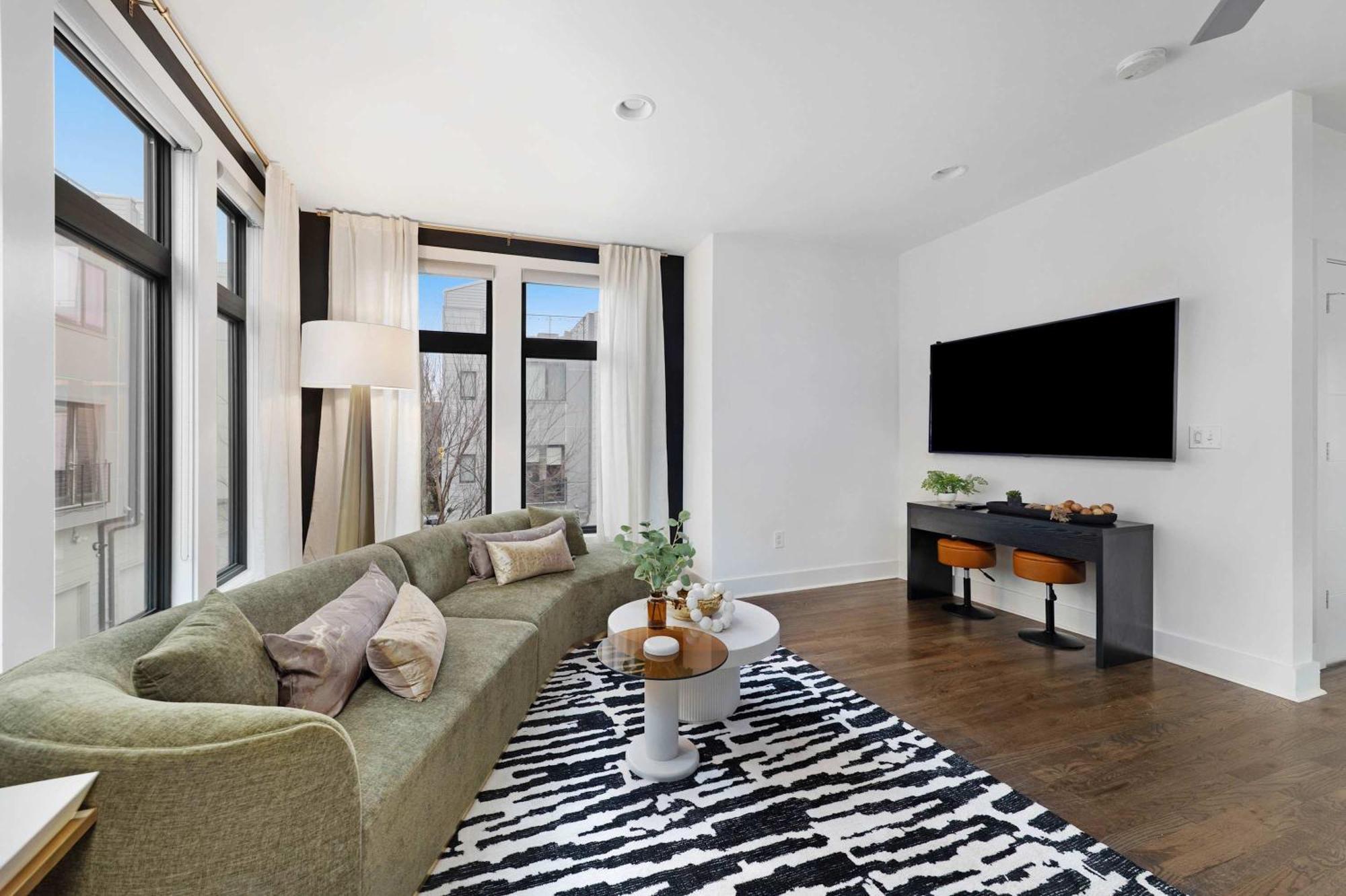 Harlow On Hawkins - Steps To Gulch Rooftop Views