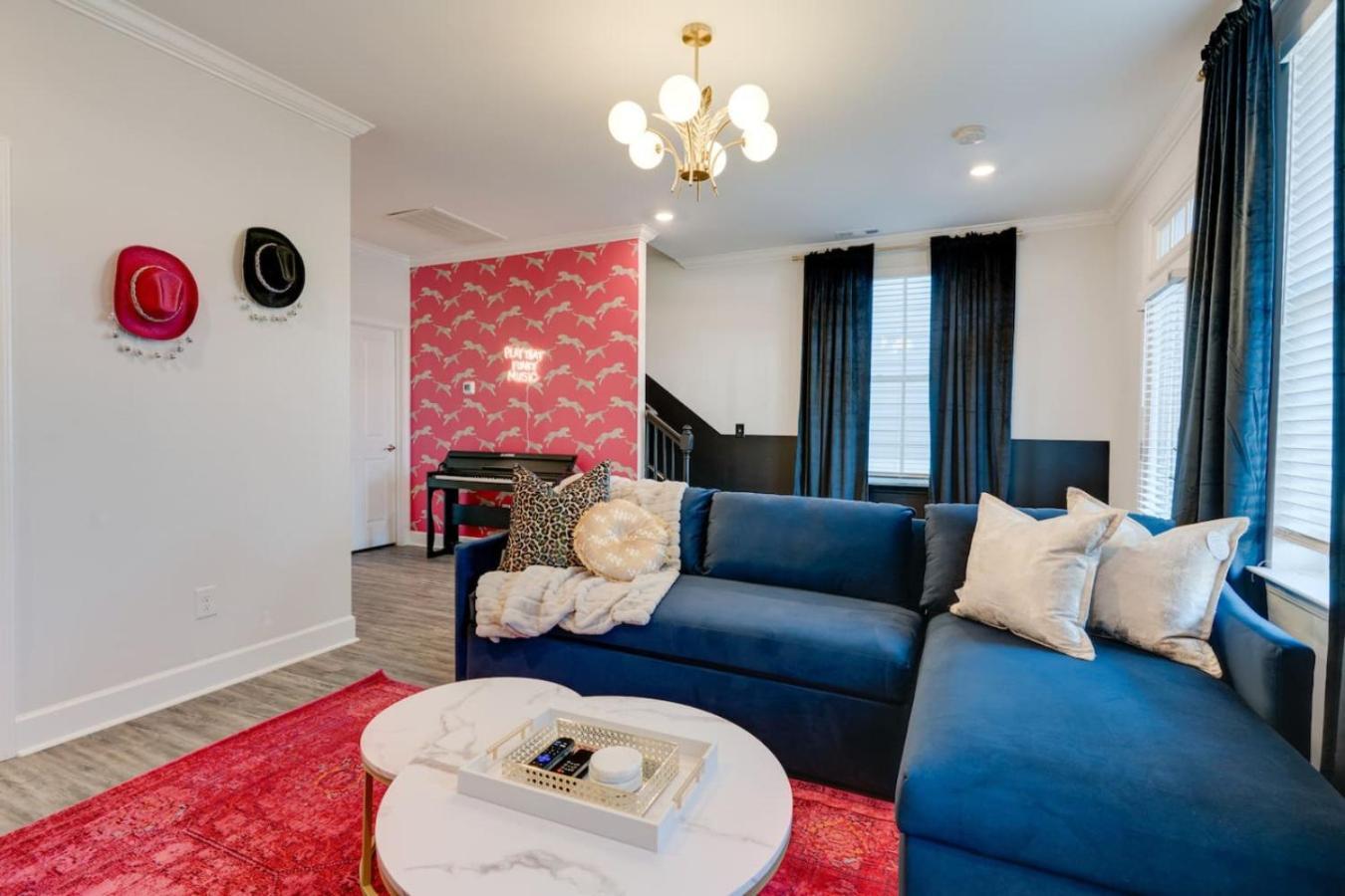 Funtastic 4 Bdr In The Nations Holiday home *