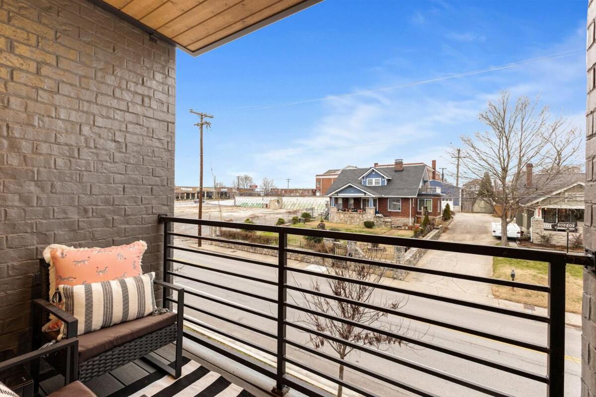 14 Bed Luxe Retreat With Game & Perfect For Large Groups!
