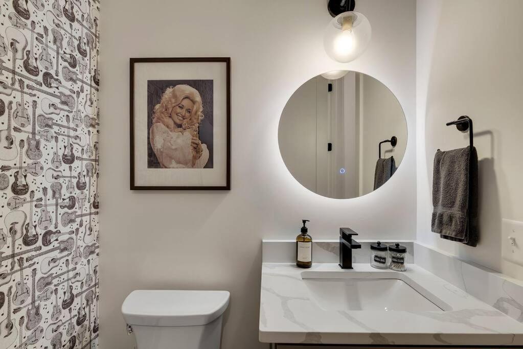 Johnny Cash On Main - 1 Mile To Dtnash - Lux Apartment